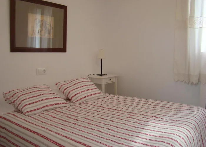 Casa Aina Mit Pool Und Sonnenterrasse By Interhome Nyaraló