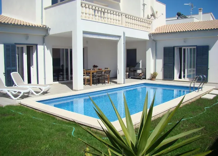 Casa Aina Mit Pool Und Sonnenterrasse By Interhome *