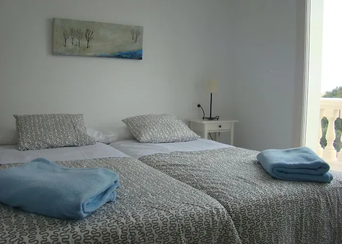 Casa Aina Mit Pool Und Sonnenterrasse By Interhome