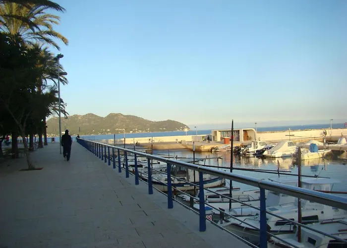 Дом отдыха Casa Aina Mit Pool Und Sonnenterrasse By Interhome Кала Бона